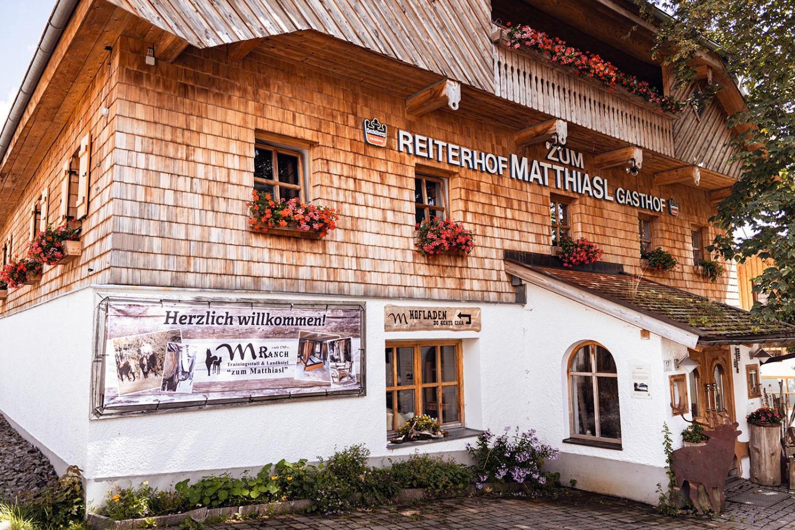 Landhotel Zum Matthiasl Bischofsreut Ngoại thất bức ảnh